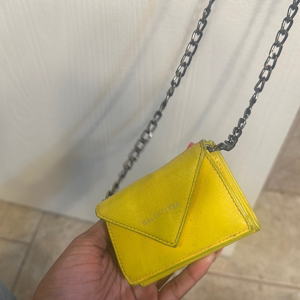 balenciaga wallet with chain